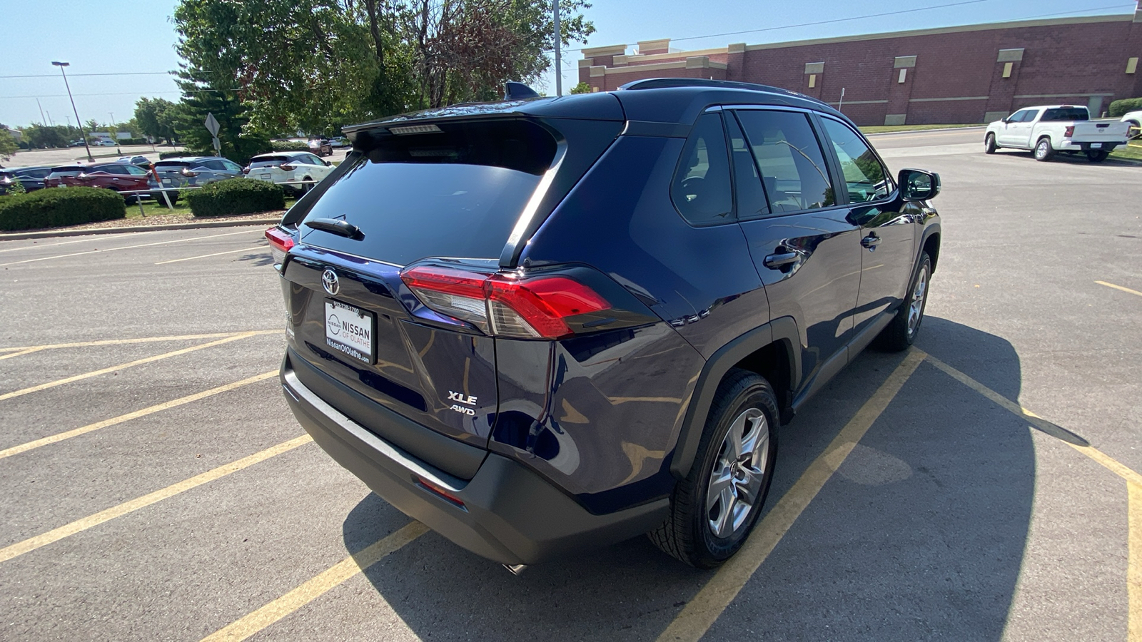 2024 Toyota RAV4 XLE 6