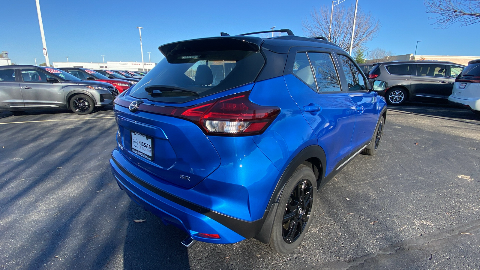 2024 Nissan Kicks SR 5