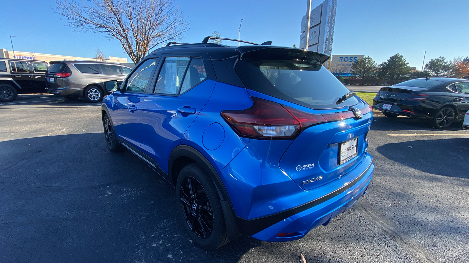 2024 Nissan Kicks SR 7