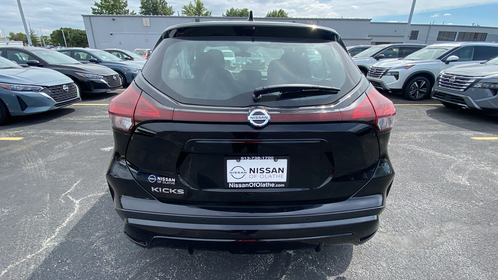 2021 Nissan Kicks S 6