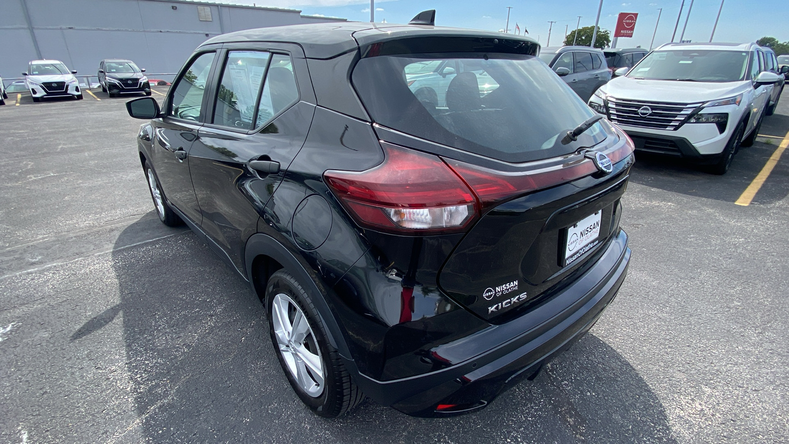 2021 Nissan Kicks S 7