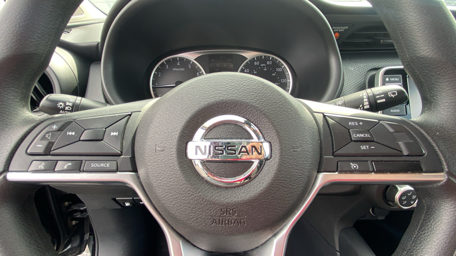 2021 Nissan Kicks S 14