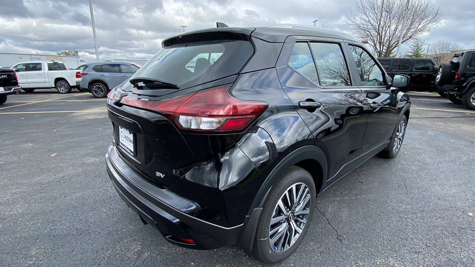 2024 Nissan Kicks SV 5