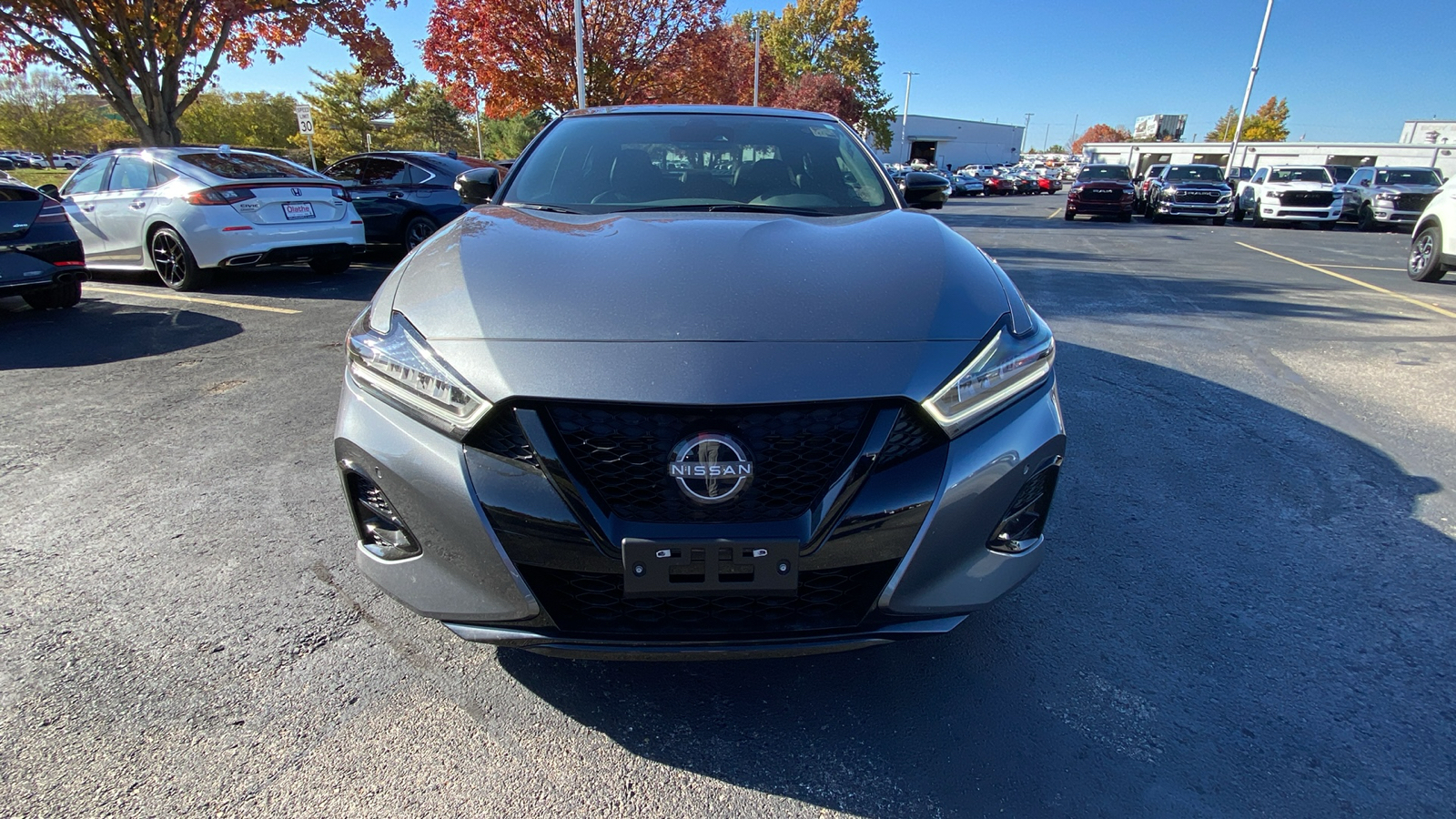 2023 Nissan Maxima SR 2