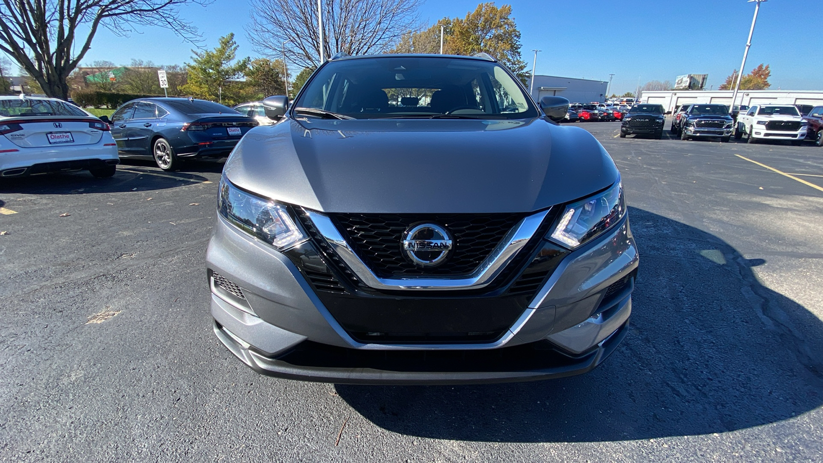 2021 Nissan Rogue Sport SV 2