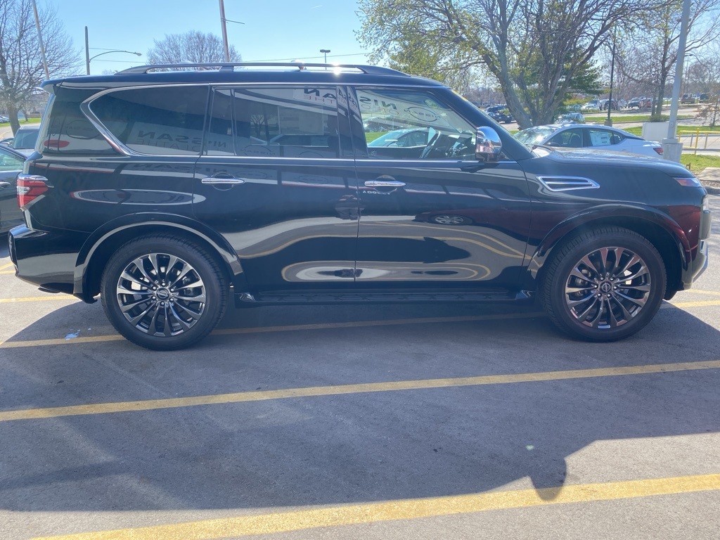 2024 Nissan Armada Platinum 8