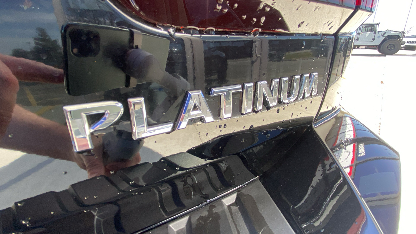 2024 Nissan Armada Platinum 10