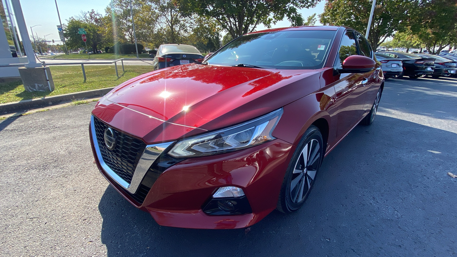 2021 Nissan Altima 2.5 SL 1