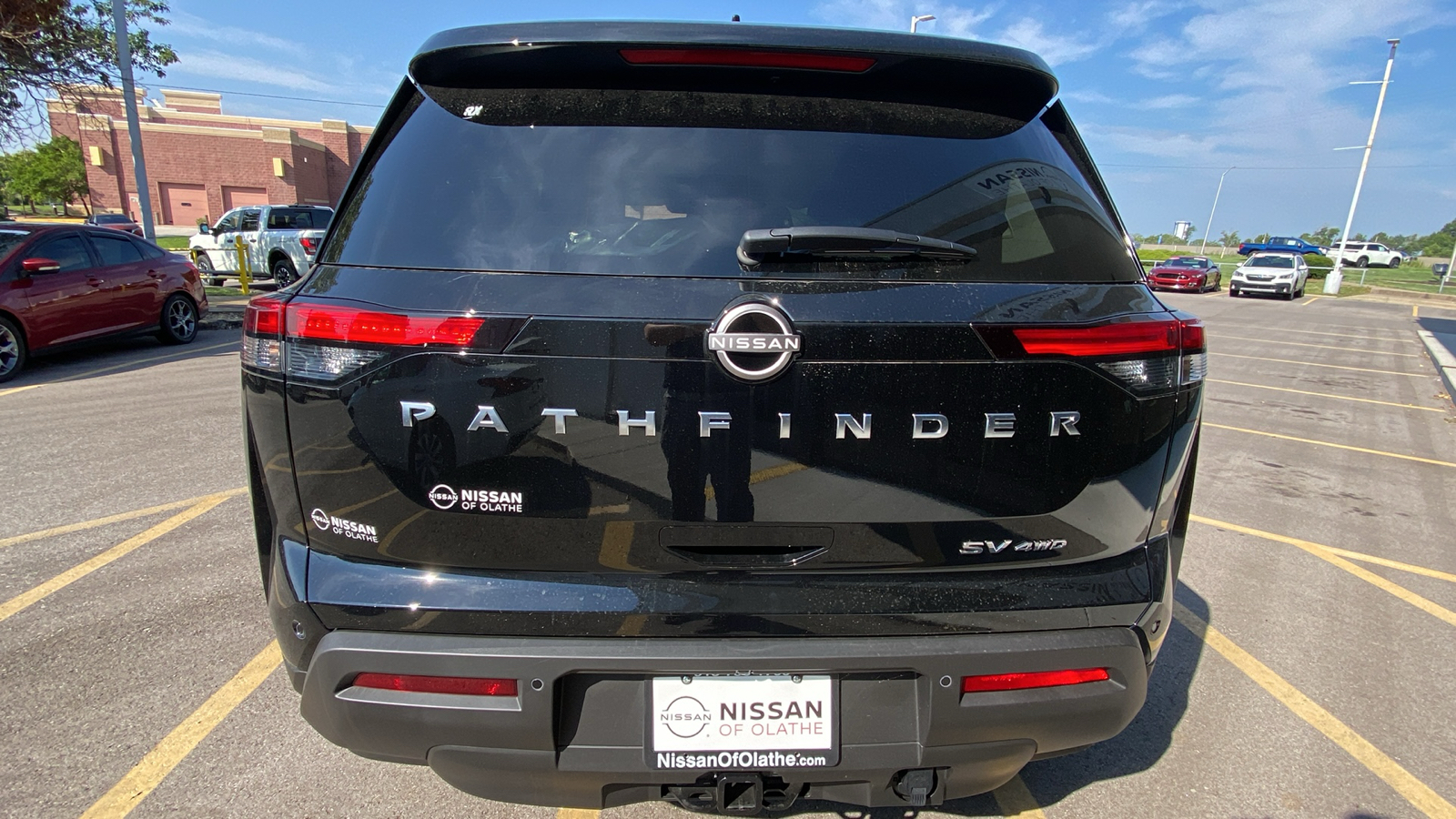 2024 Nissan Pathfinder SV 7