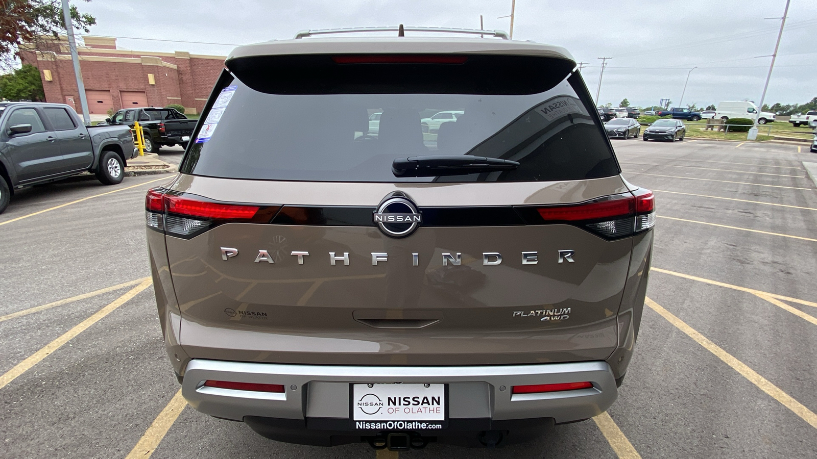 2024 Nissan Pathfinder Platinum 7