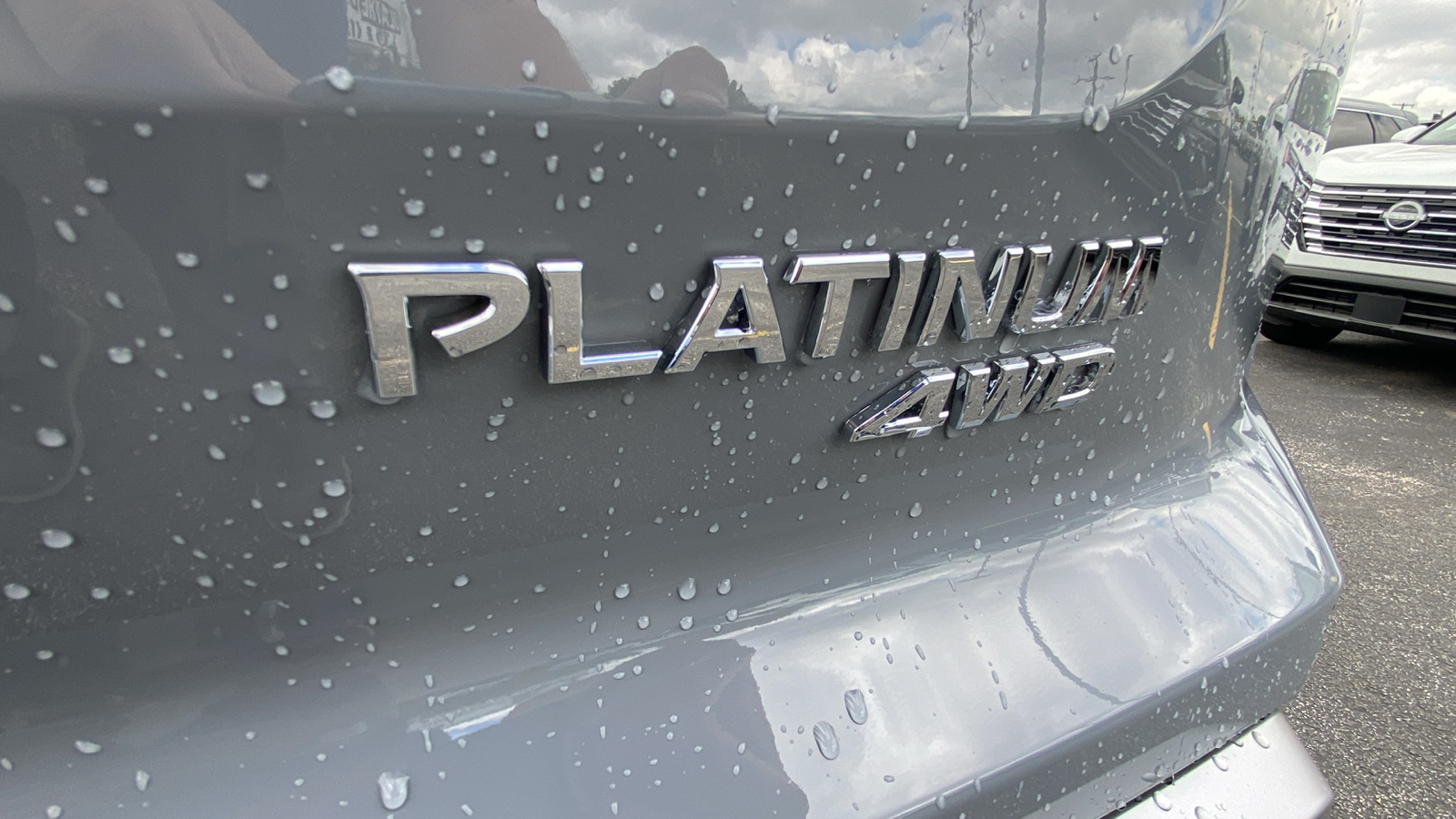 2024 Nissan Pathfinder Platinum 7