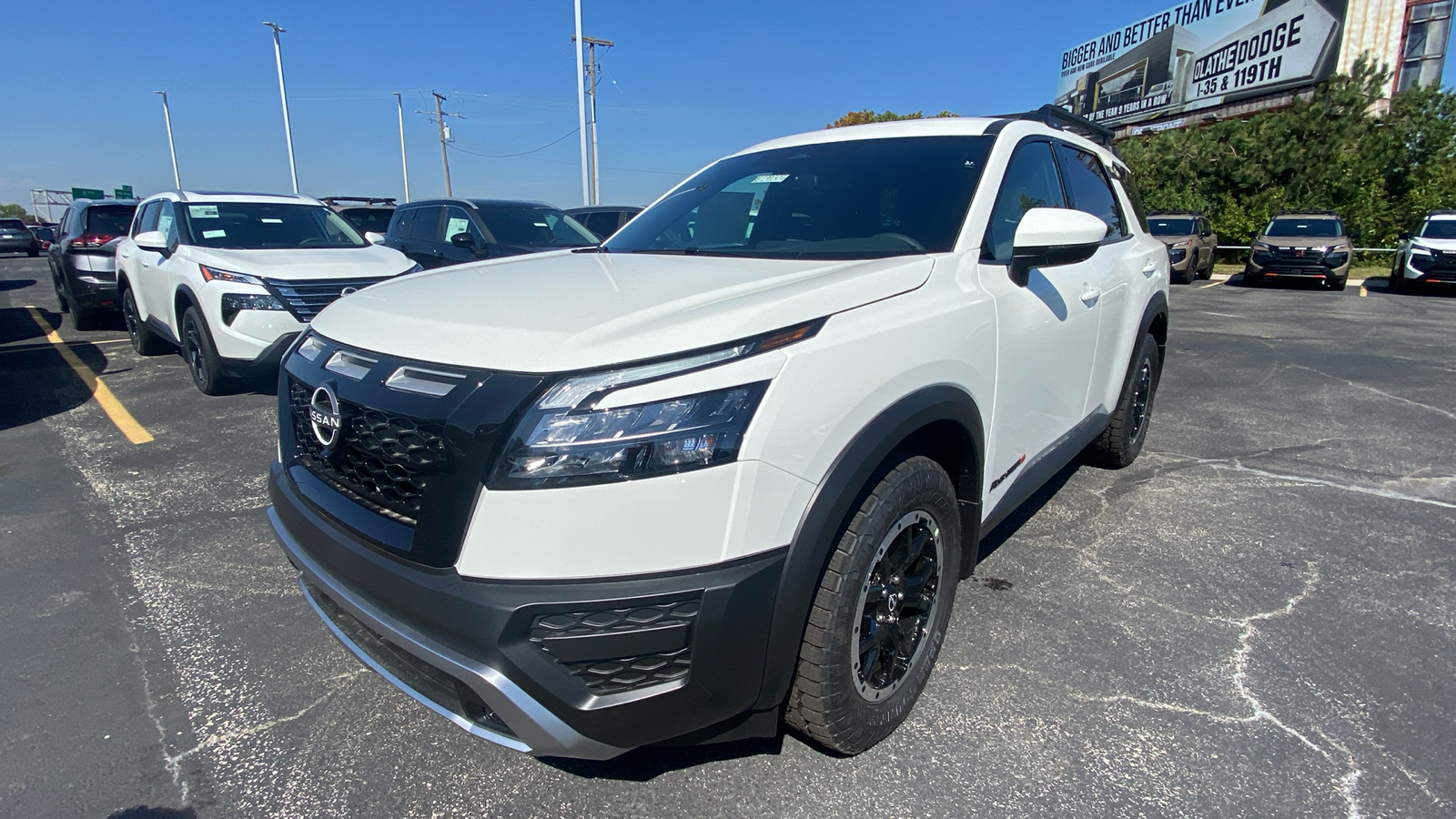 2024 Nissan Pathfinder Rock Creek 1