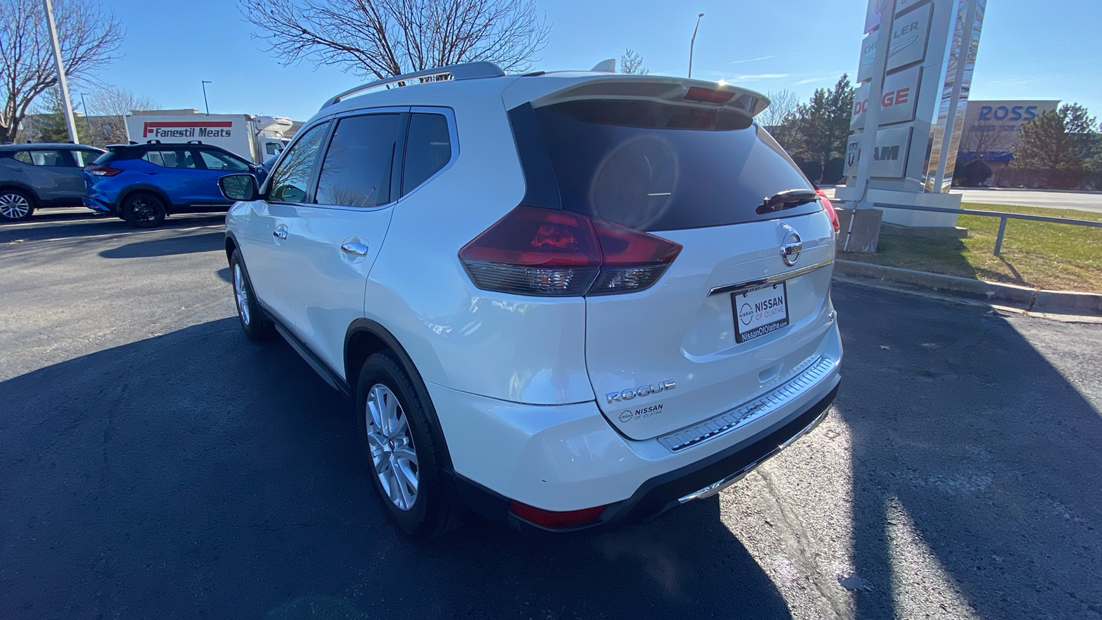 2018 Nissan Rogue SV 7