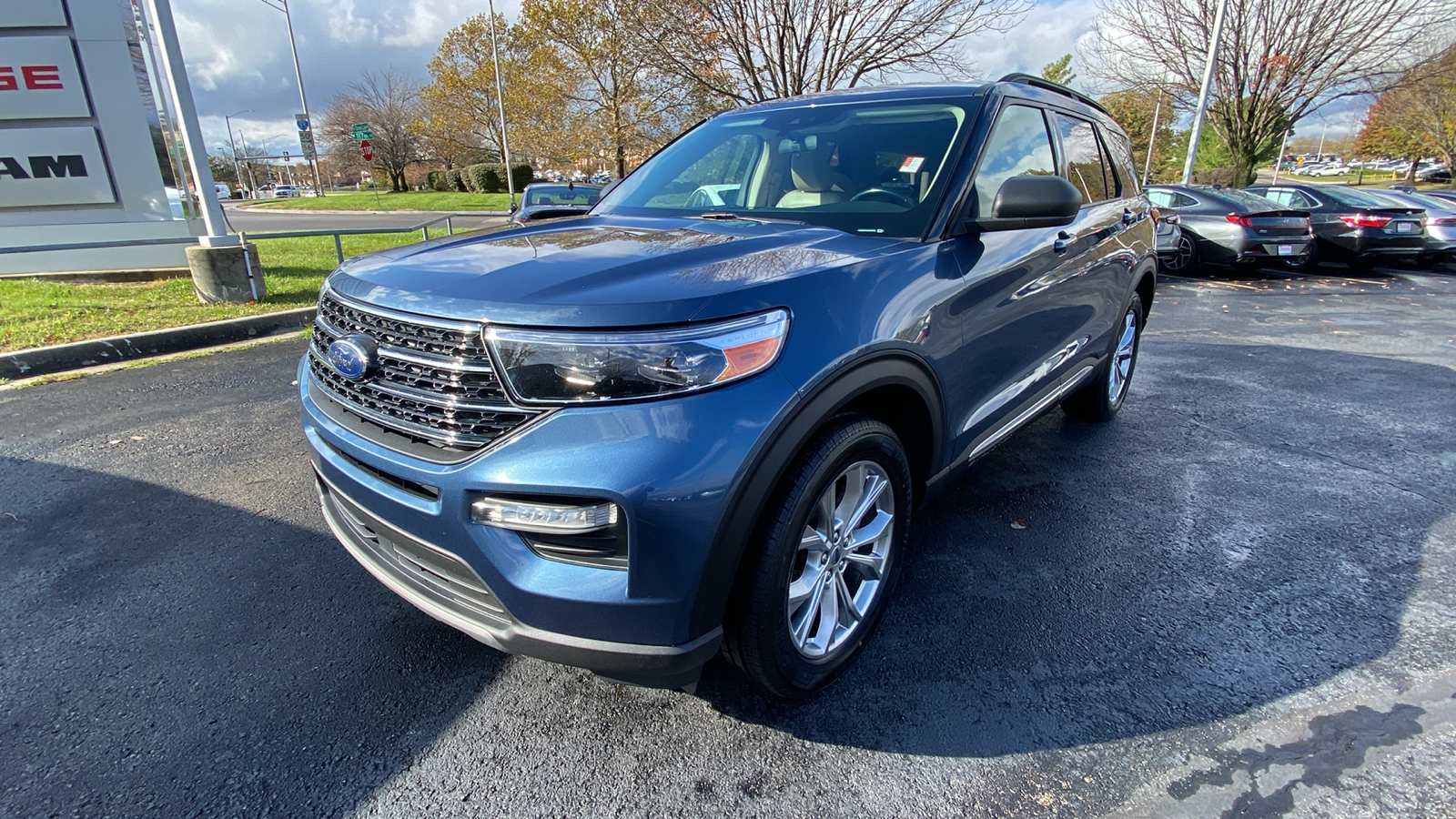 2020 Ford Explorer XLT 1