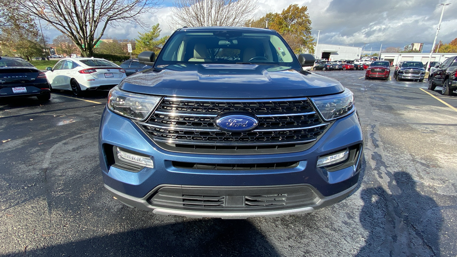 2020 Ford Explorer XLT 2