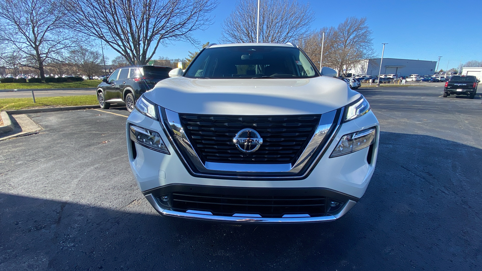 2021 Nissan Rogue Platinum 3