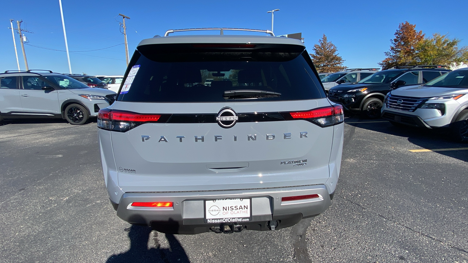 2024 Nissan Pathfinder Platinum 6