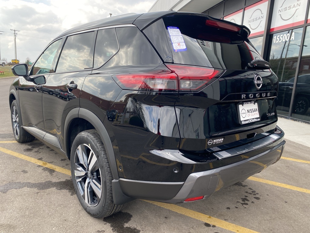 2024 Nissan Rogue SL 12