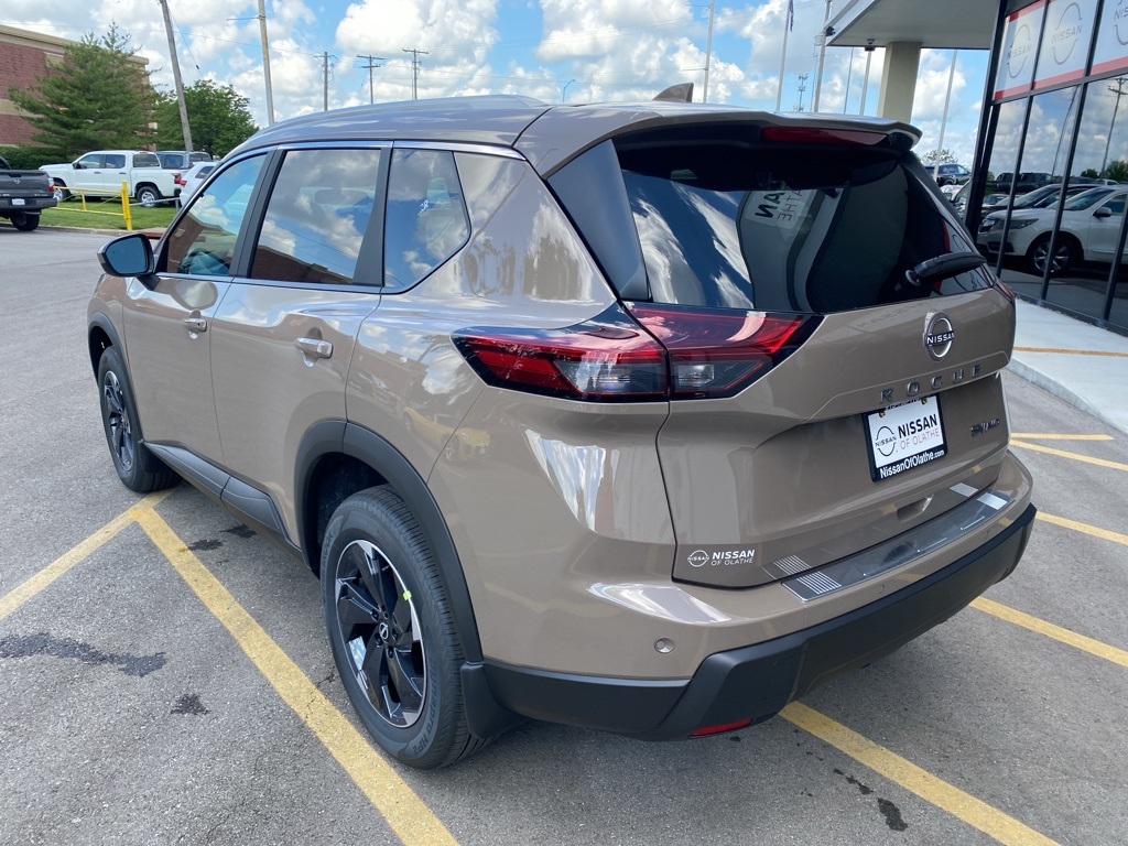 2024 Nissan Rogue SV 12