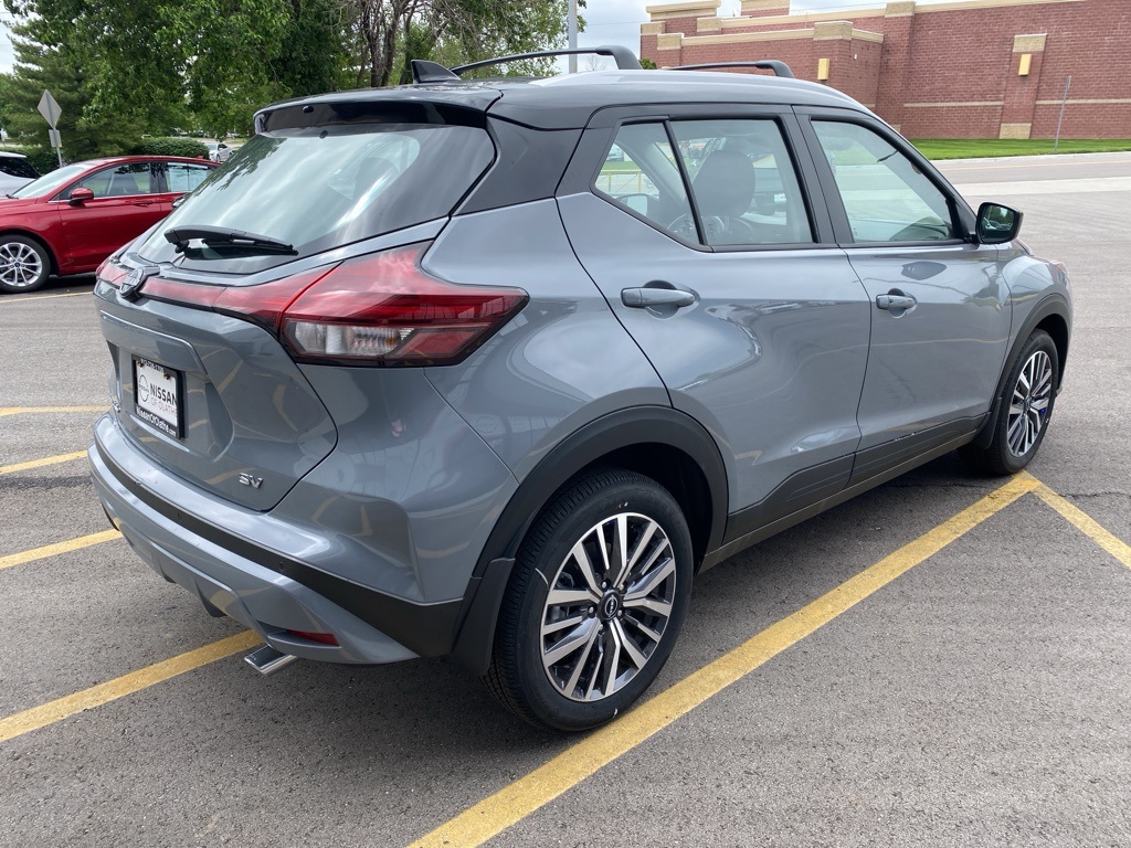 2024 Nissan Kicks SV 9