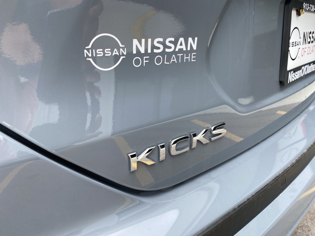 2024 Nissan Kicks SV 13