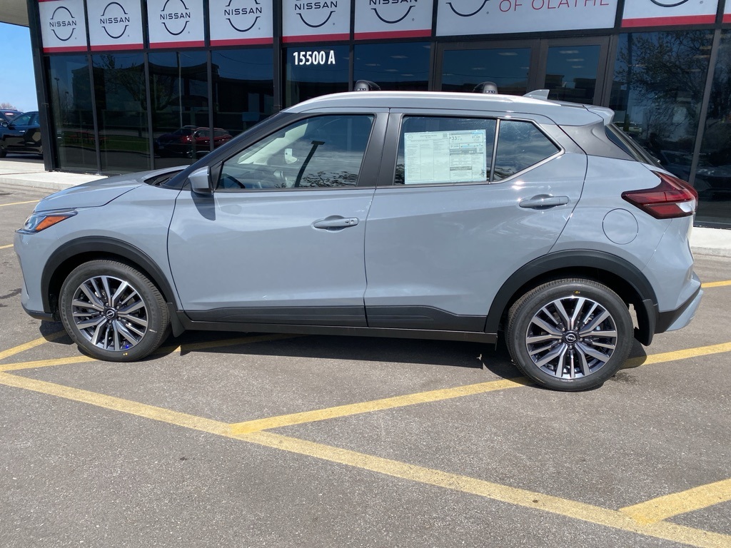 2024 Nissan Kicks SV 12