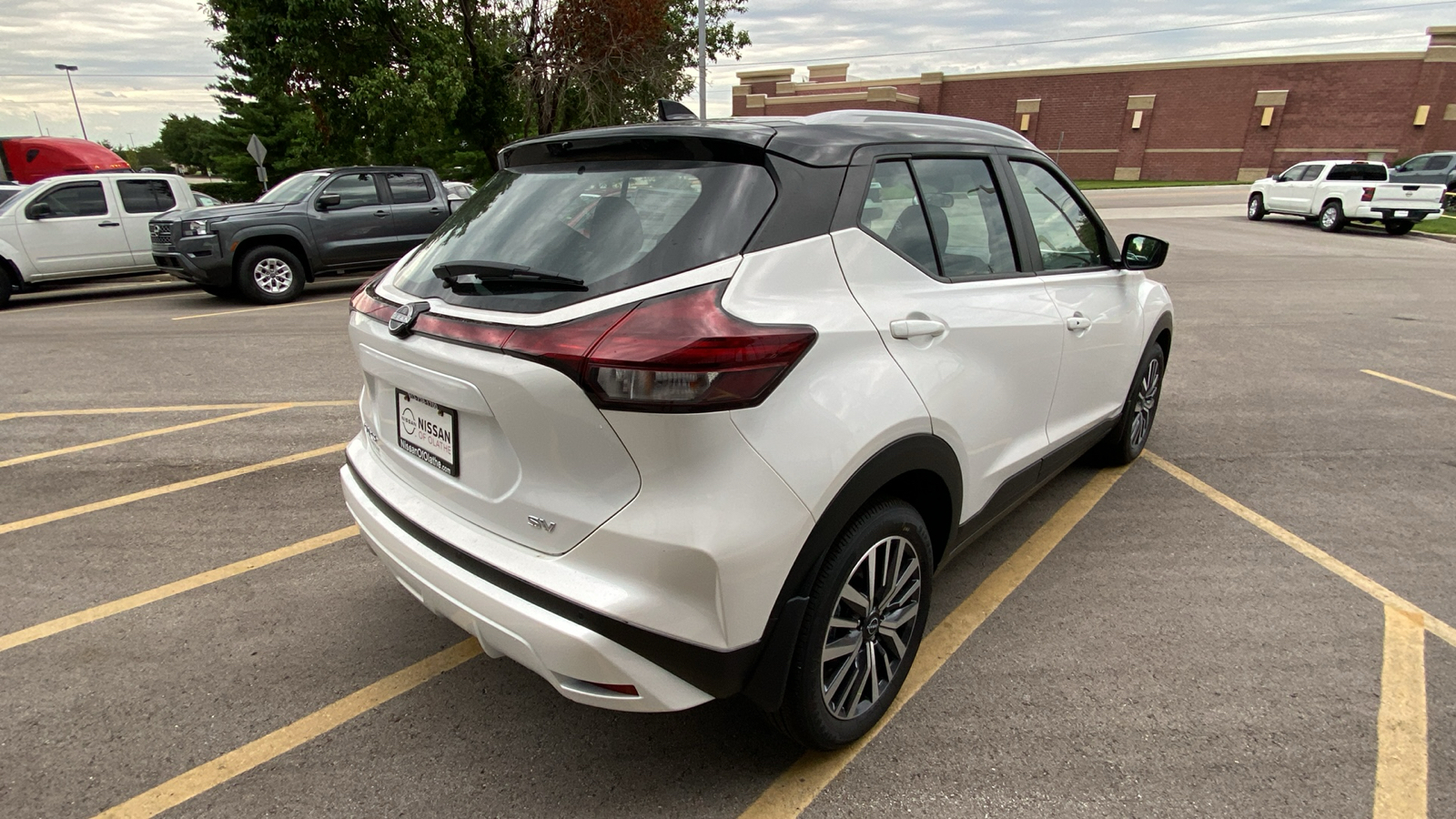 2024 Nissan Kicks SV 6