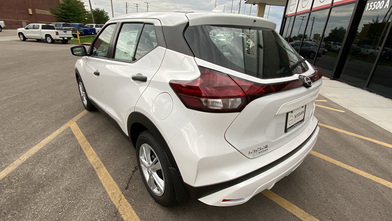 2024 Nissan Kicks S 8