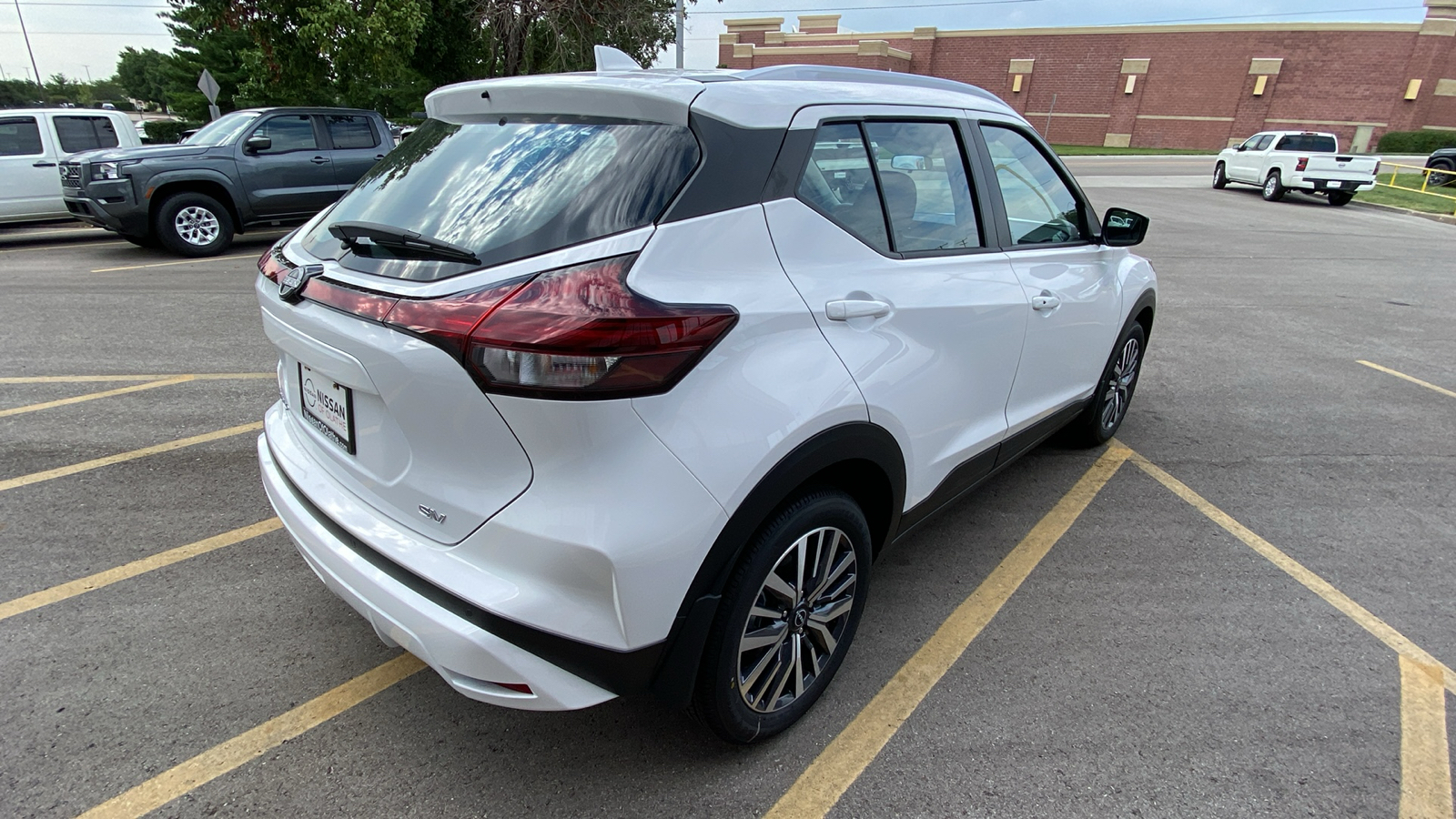 2024 Nissan Kicks SV 6