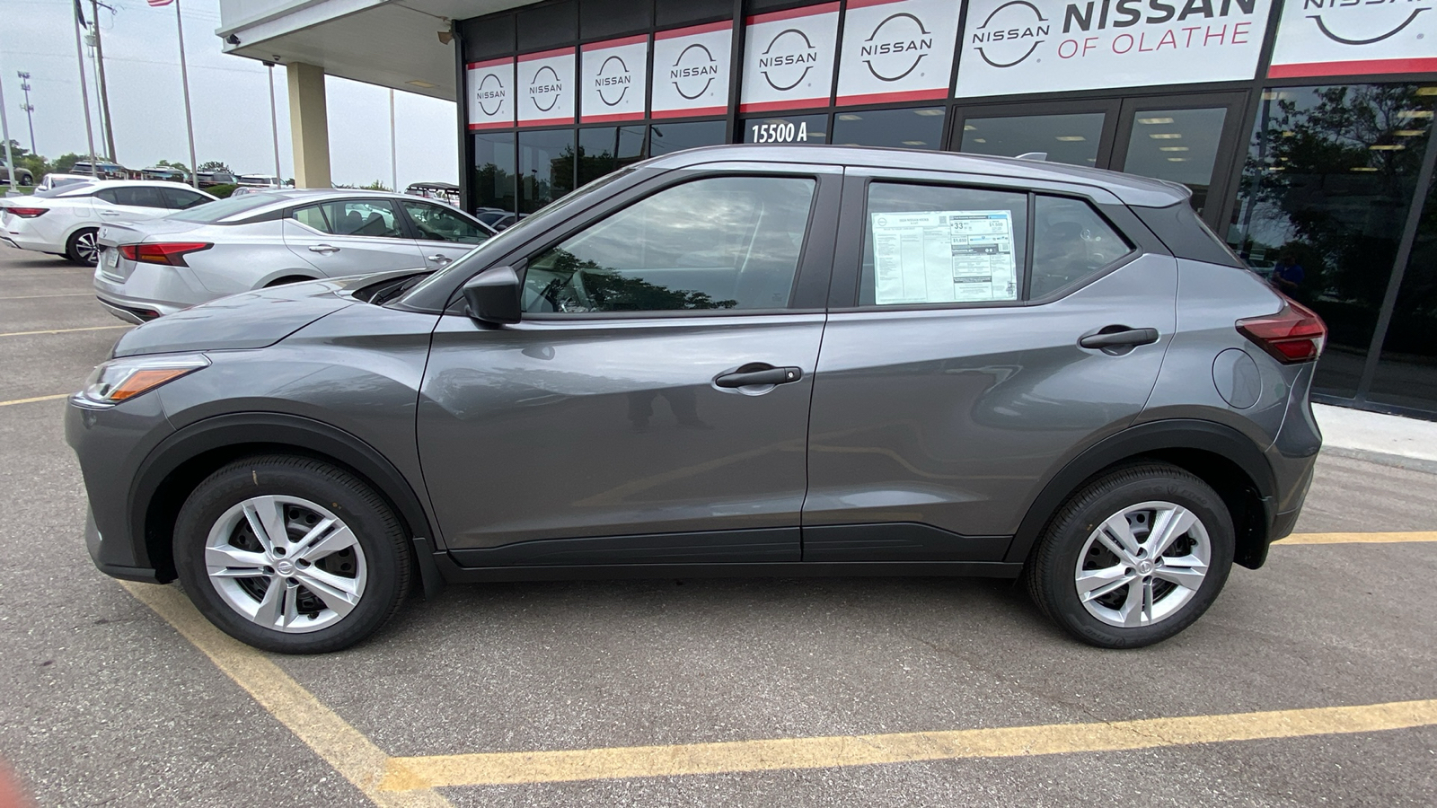 2024 Nissan Kicks S 9