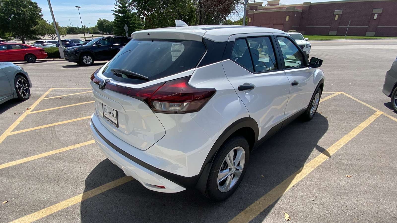 2024 Nissan Kicks S 6