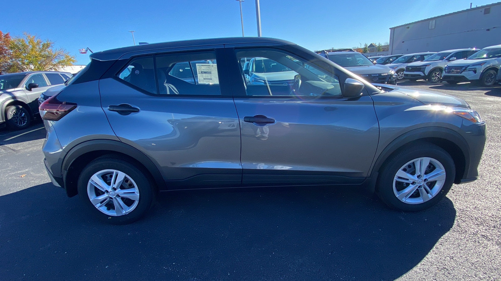 2024 Nissan Kicks S 4