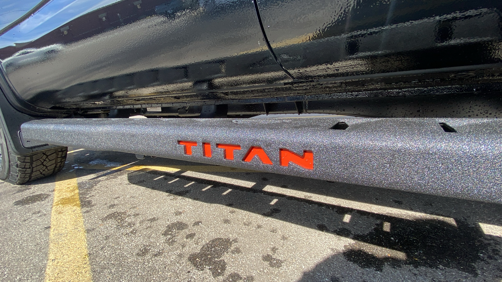 2024 Nissan Titan PRO-4X 16