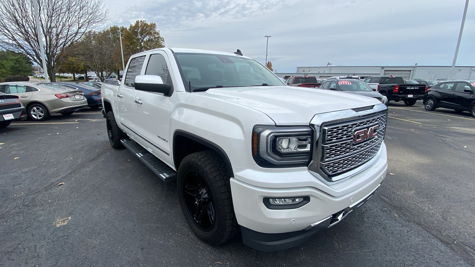 2017 GMC Sierra 1500 Denali 3