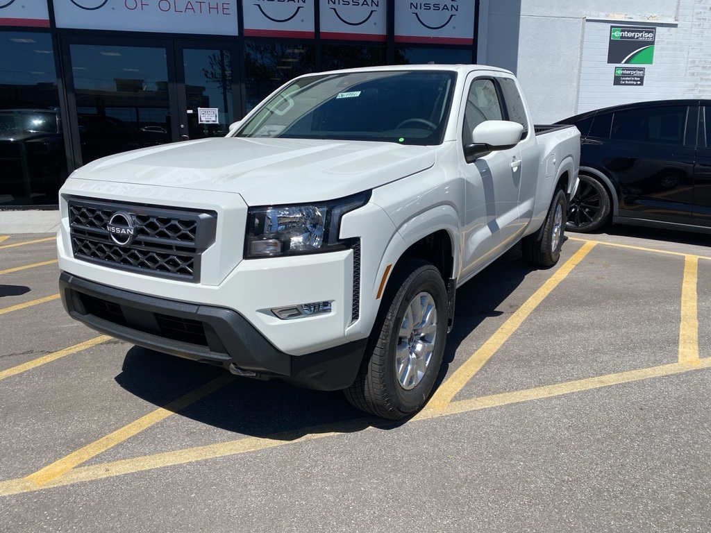 2024 Nissan Frontier SV 5