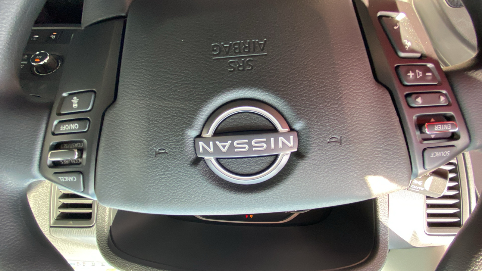 2024 Nissan Frontier S 17