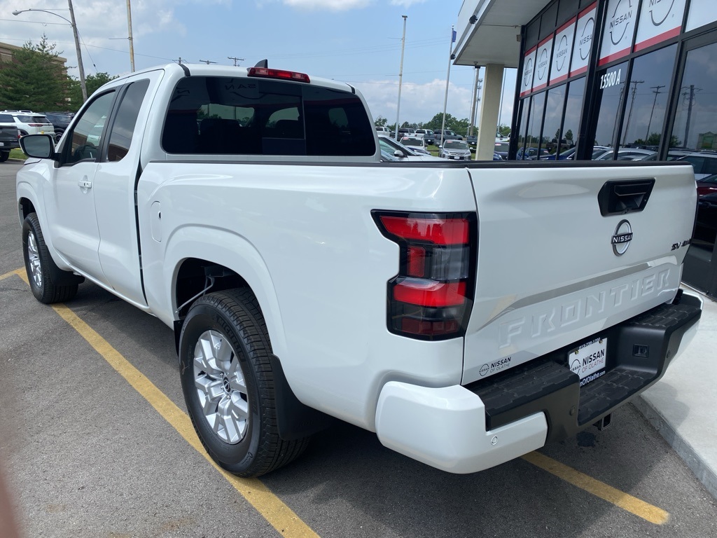 2024 Nissan Frontier SV 12