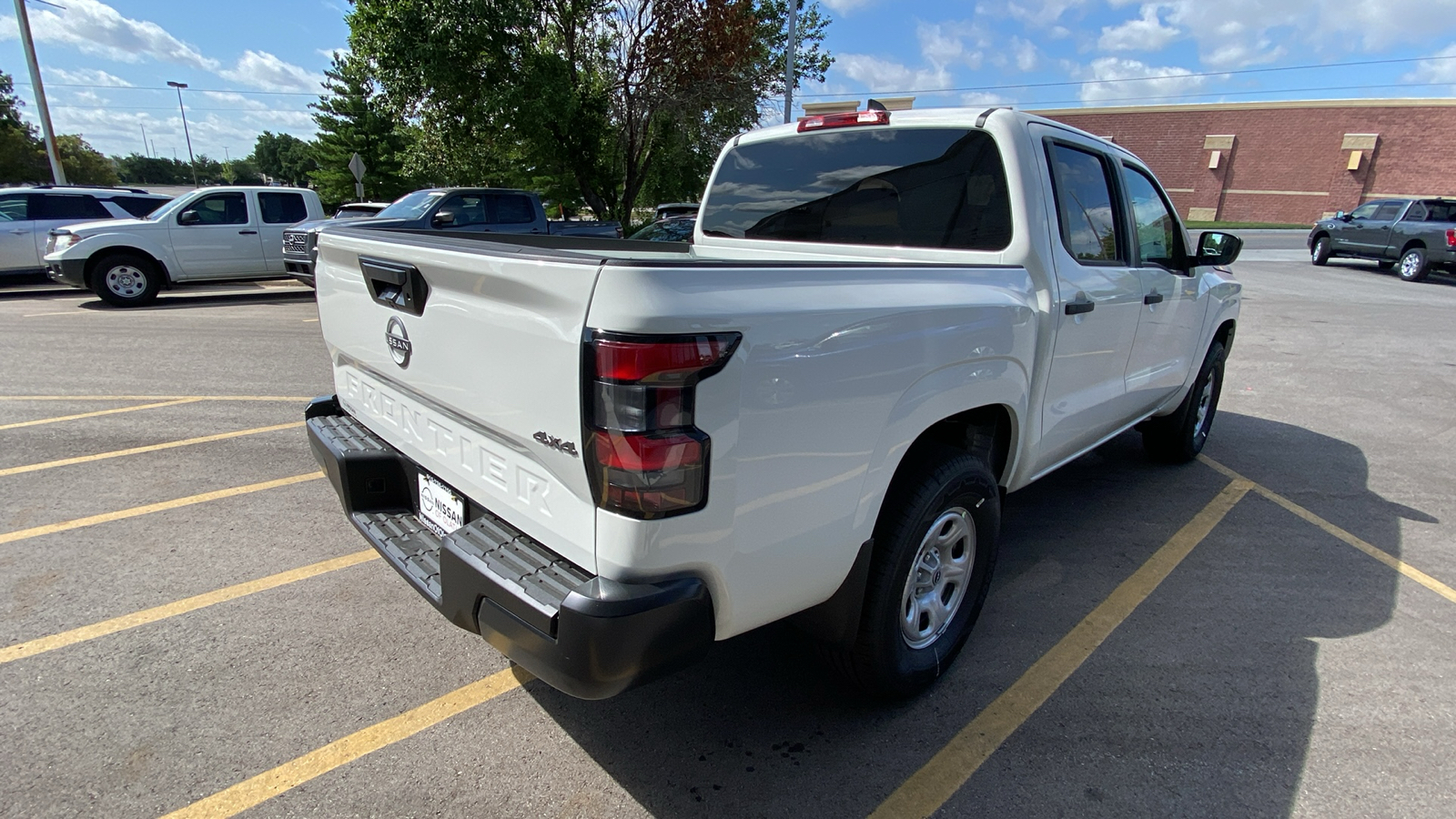 2024 Nissan Frontier S 6