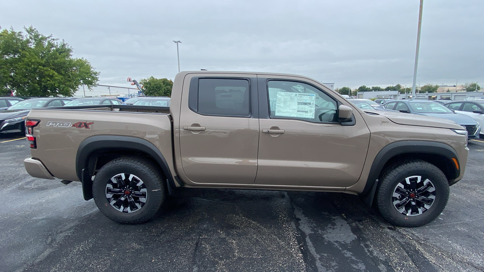 2024 Nissan Frontier PRO-4X 4