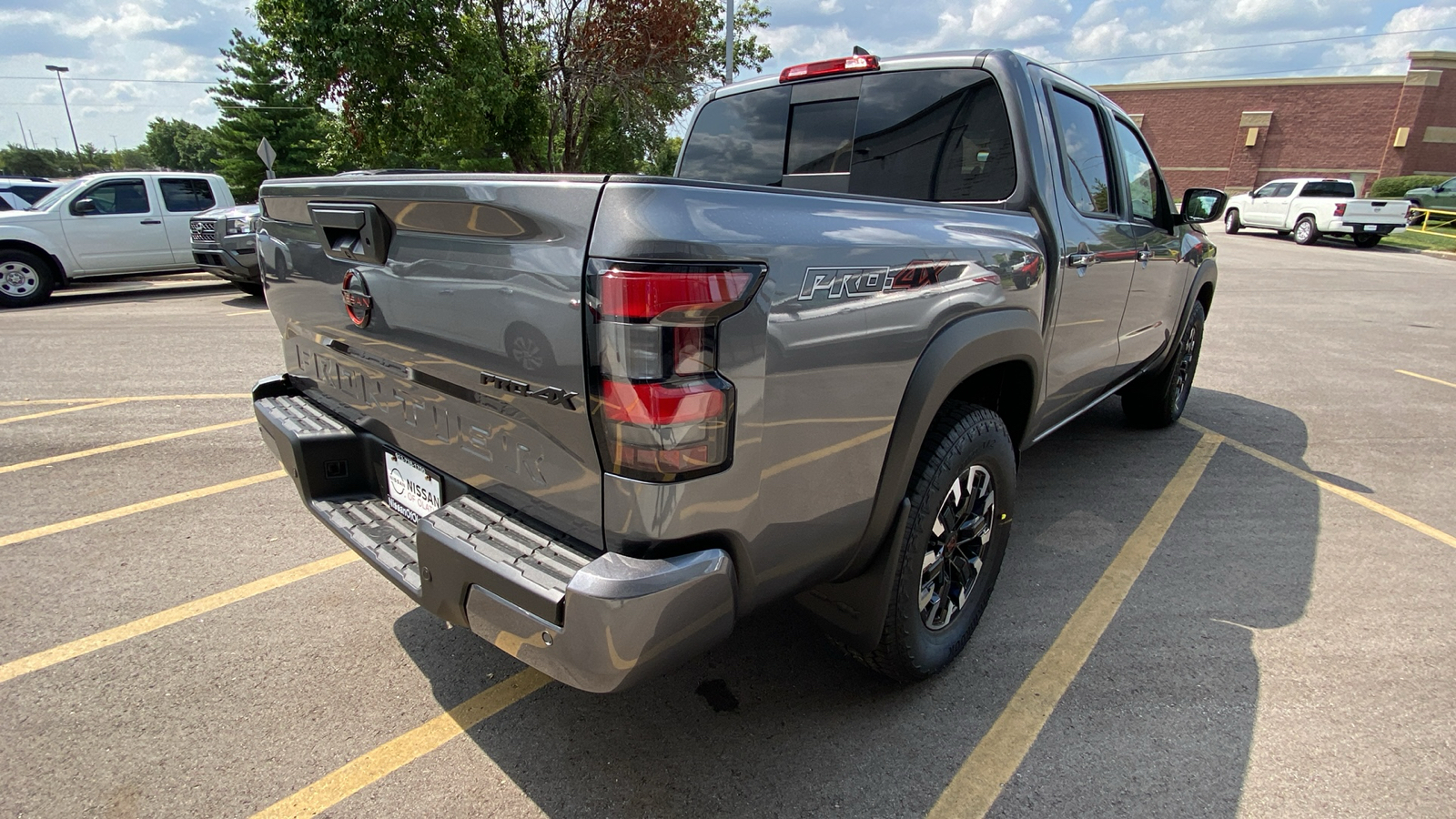 2024 Nissan Frontier PRO-4X 6