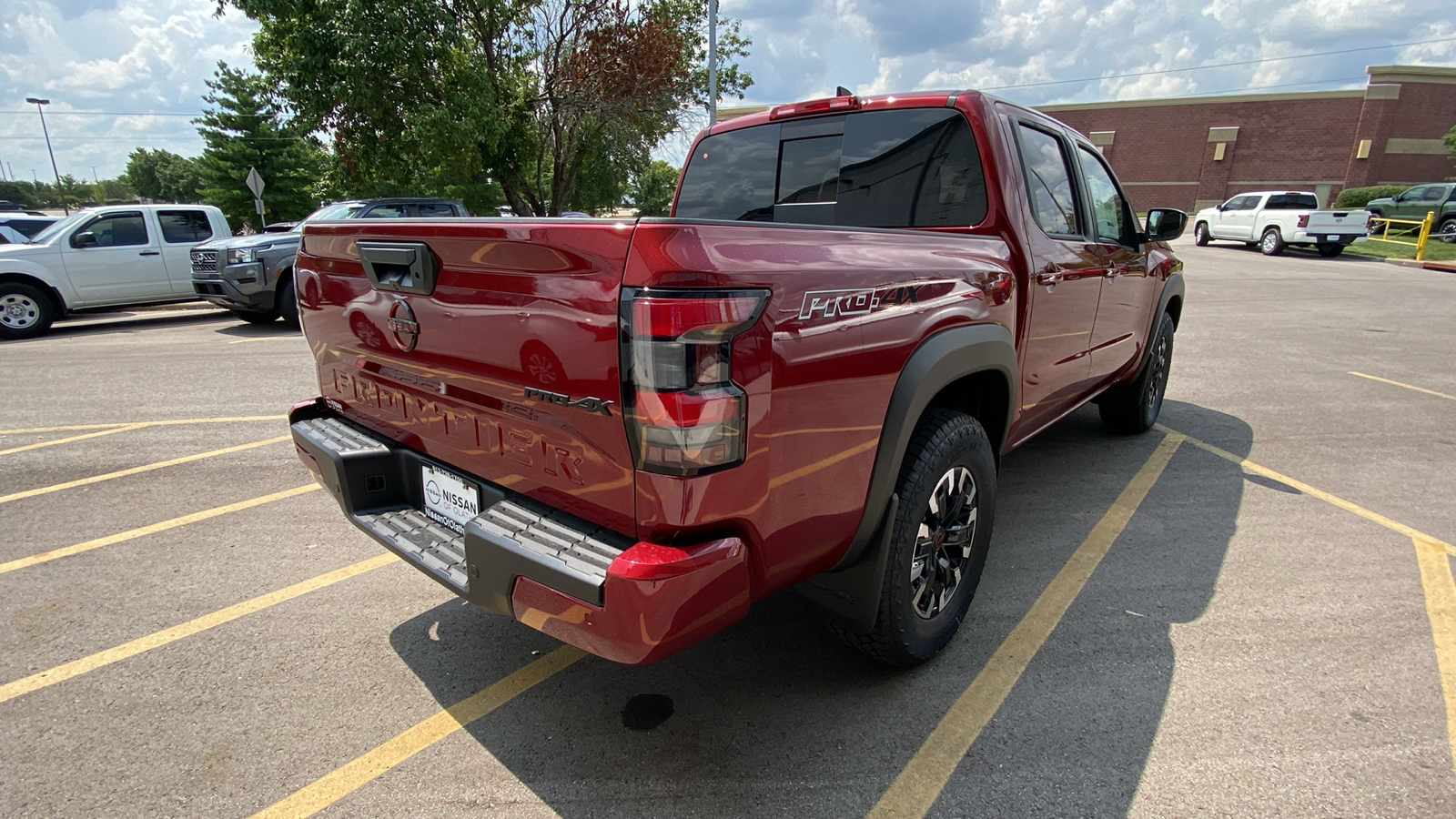 2024 Nissan Frontier PRO-4X 6