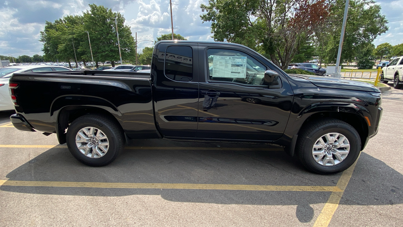 2024 Nissan Frontier SV 5