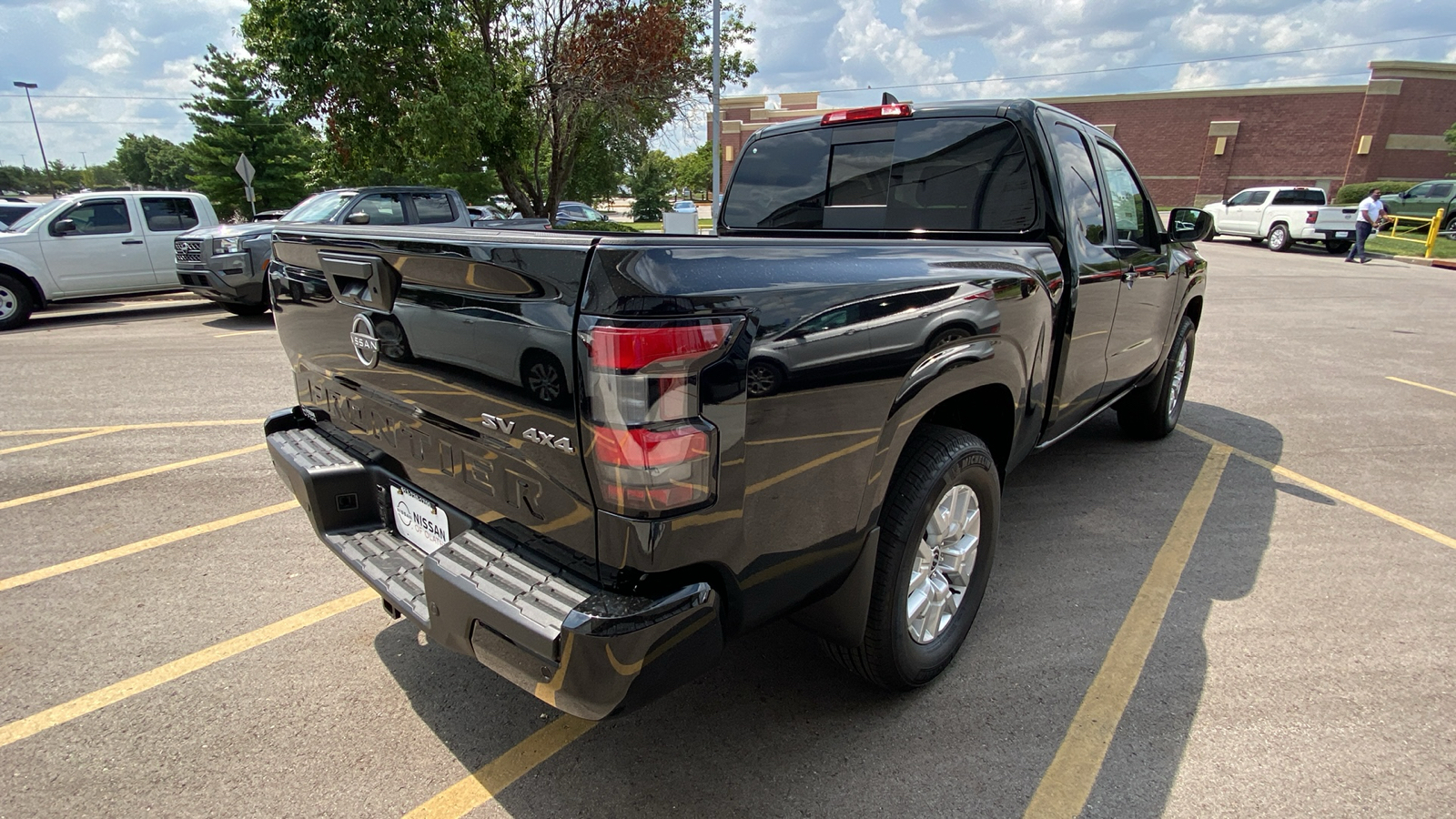 2024 Nissan Frontier SV 6