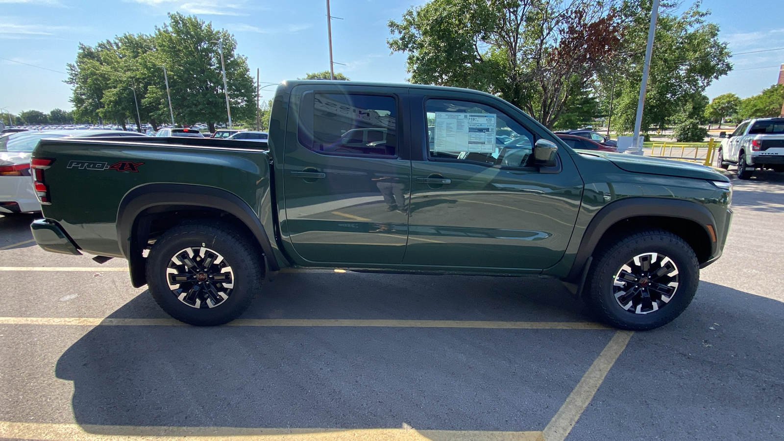 2024 Nissan Frontier PRO-4X 4