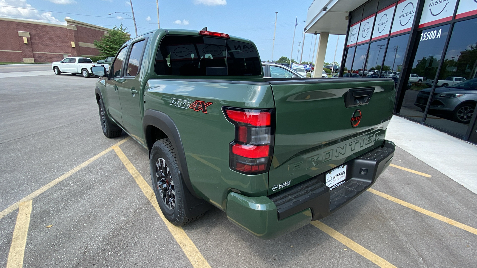 2024 Nissan Frontier PRO-4X 9