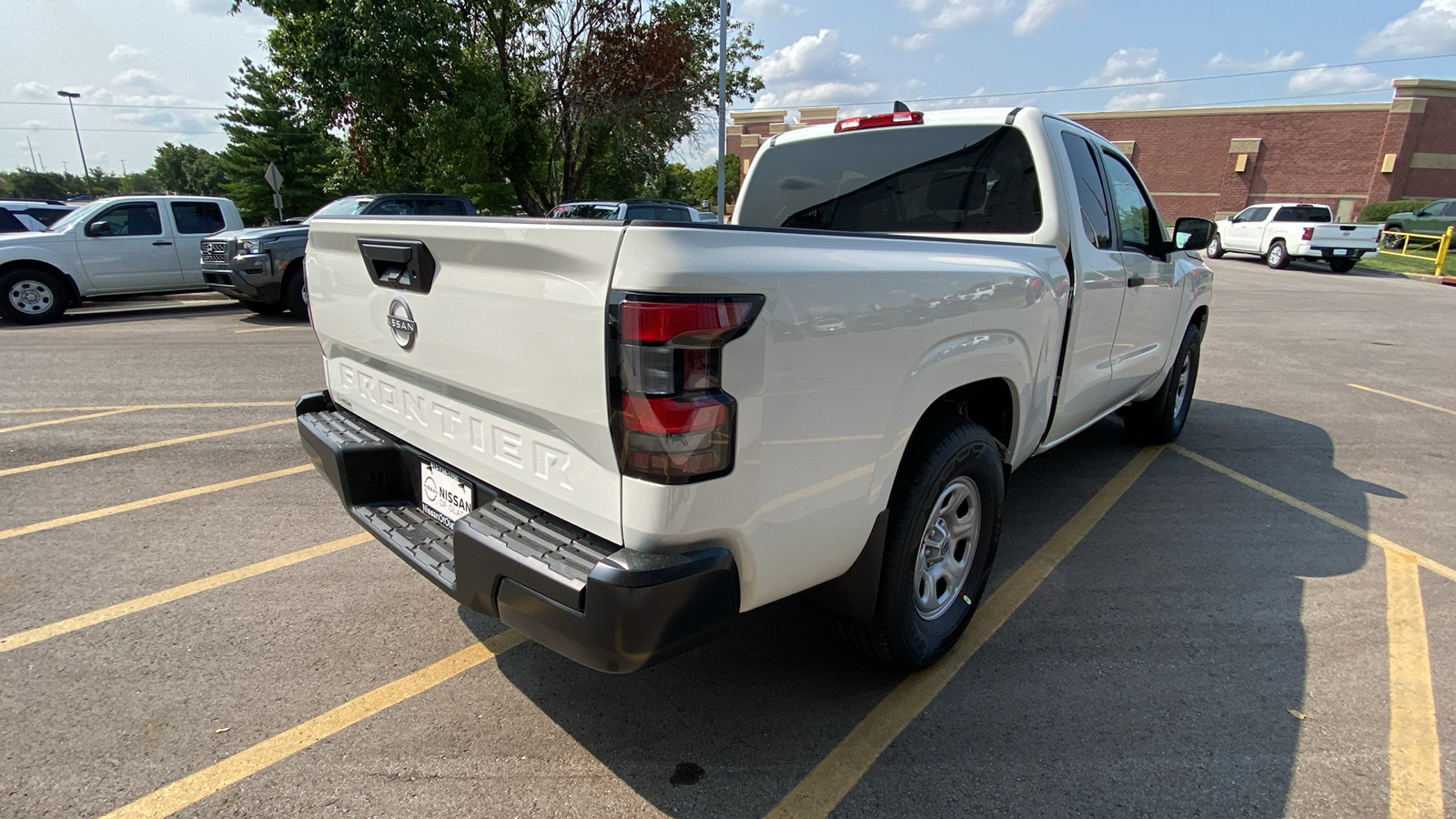 2024 Nissan Frontier S 6