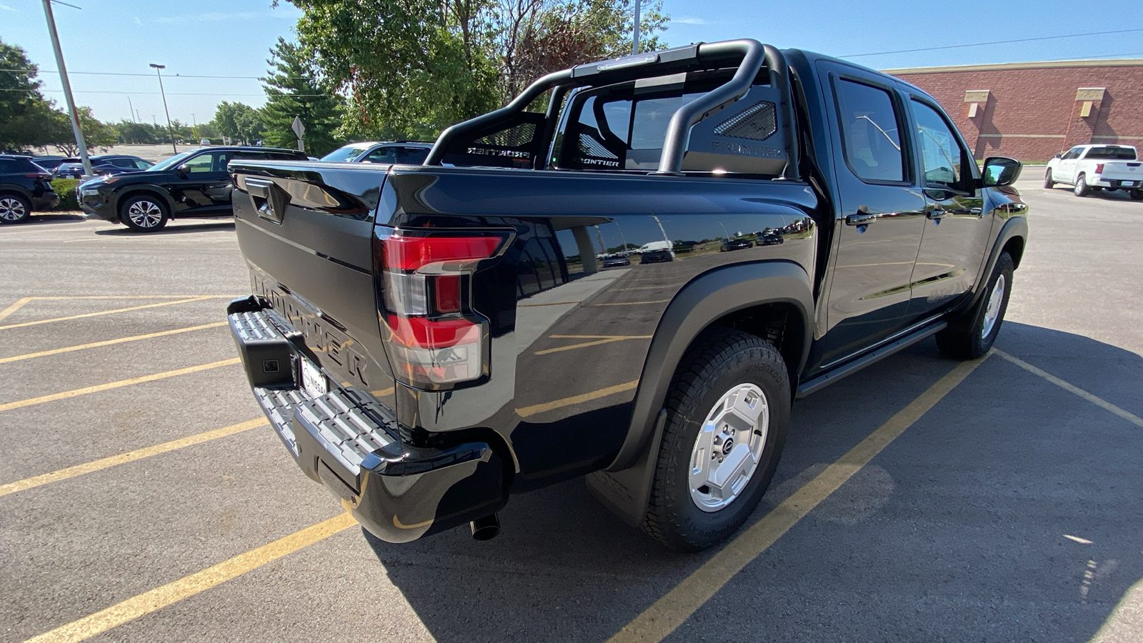 2024 Nissan Frontier SV 6