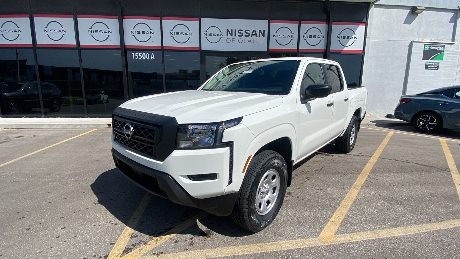 2024 Nissan Frontier S 1