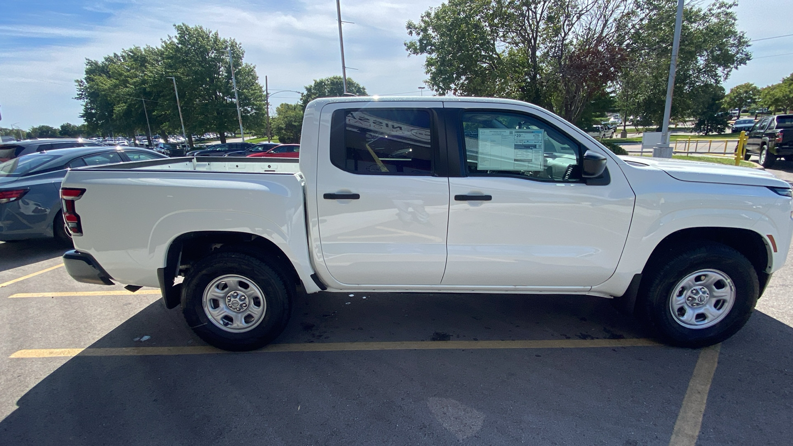 2024 Nissan Frontier S 5