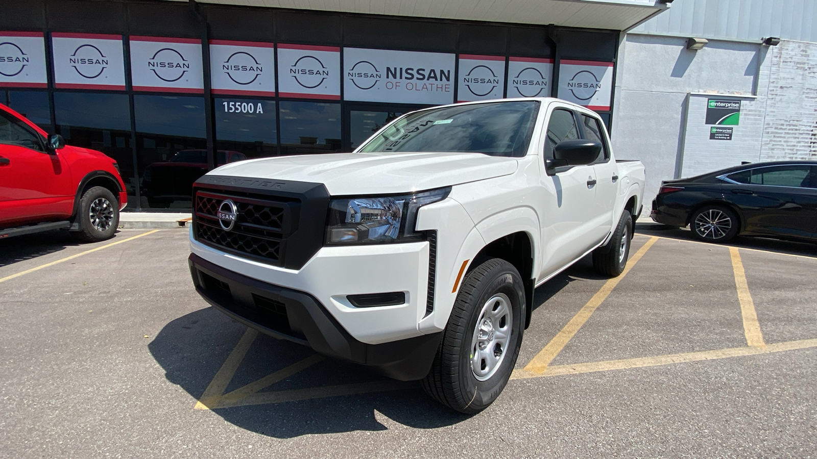 2024 Nissan Frontier S 2